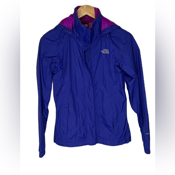 The North Face HyVent, Women’s X-Small, waterproof, breathable, rain jacket. - Picture 2 of 13